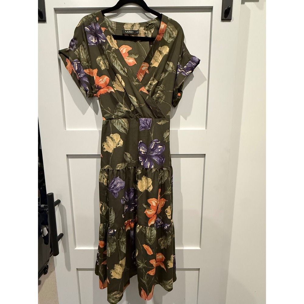 Lauren Ralph Lauren Olive Floral Tiered Midi Dress V-Neck Short Sleeve Size 10